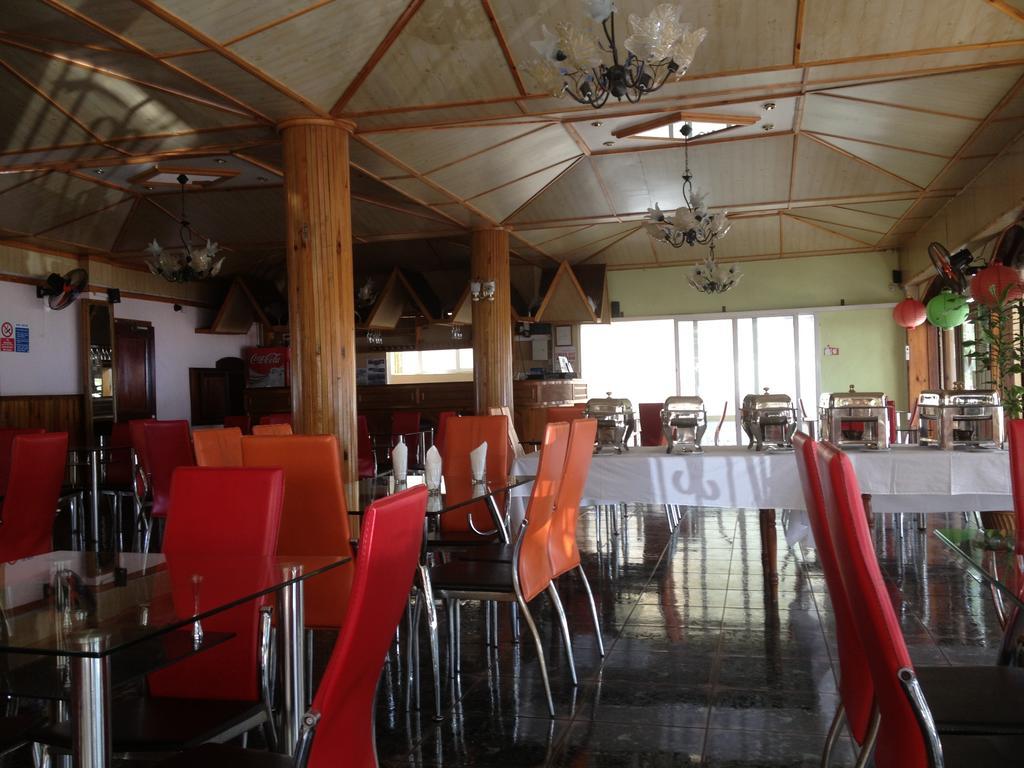 White Shell Lounge And Restaurant Hotel Flic-en-Flacq Kültér fotó
